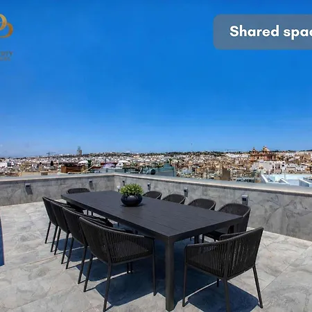 Urban 19 Residences Signature Inn *
