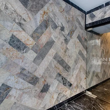 Urban 19 Residences Signature *